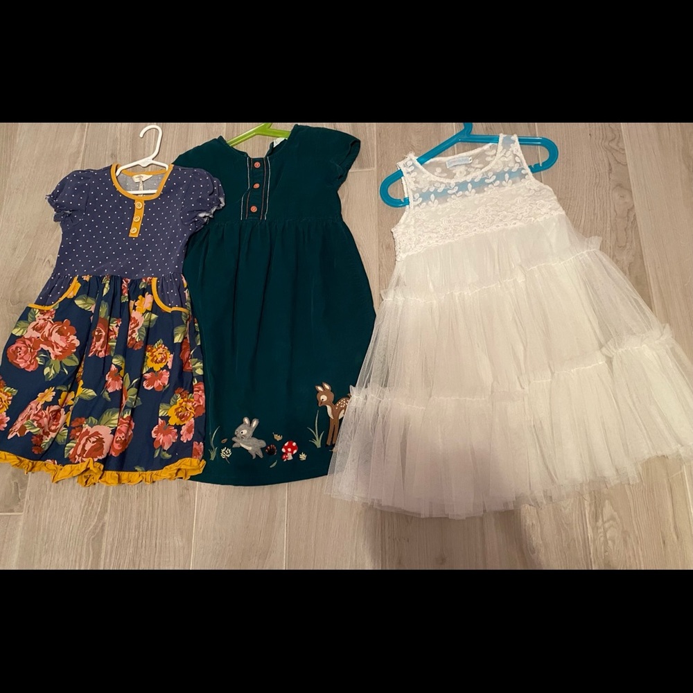 Lot of 3 adorable little girl’s size 6 dresses